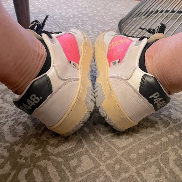 Super cute P448 white, grey, w/sparkly coral, low top sneakers. sz40. - Picture 12 of 12